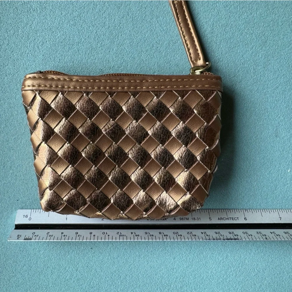 Women’s Wallets Lot of 5 - Coach, Mywalit, Latico, FashionExpress, Dog Wallet - Picture 6 of 16